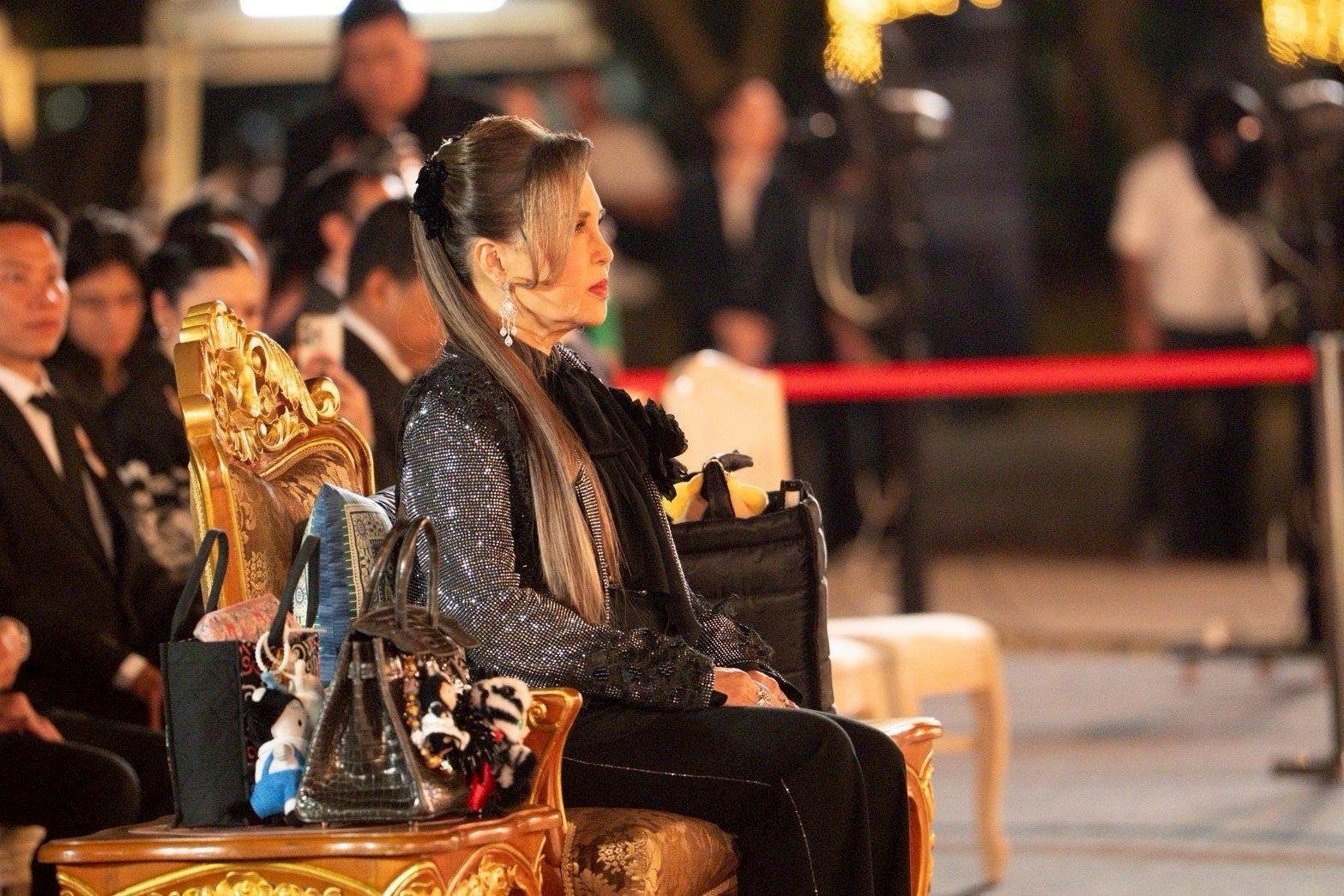 title - ผู้ตรวจราชการกรม ร่วมพิธีเปิดงานาน The Night by Amazing Thailand สวนลุมพินี กรุงเทพฯ